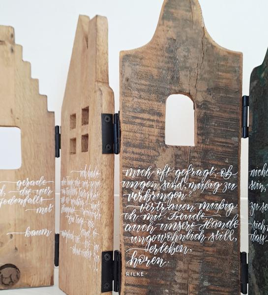 Preview: häuserzeile. müßigkeit.